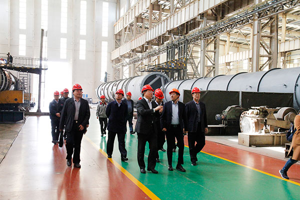 领导1.jpg 领导1.jpg